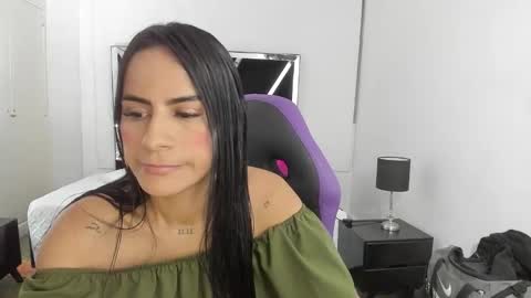    online show from 10/14/25, 07:47