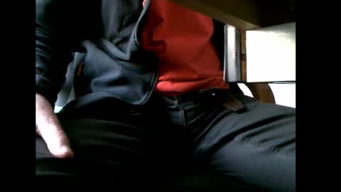 charly052 online show from 02/28/25, 03:48