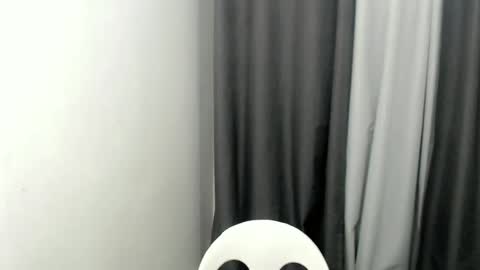 charm_fuckdoll8 online show from 09/27/25, 09:14