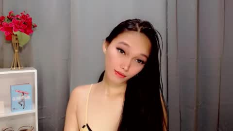 charm_fuckdoll8 online show from 05/28/26, 11:57