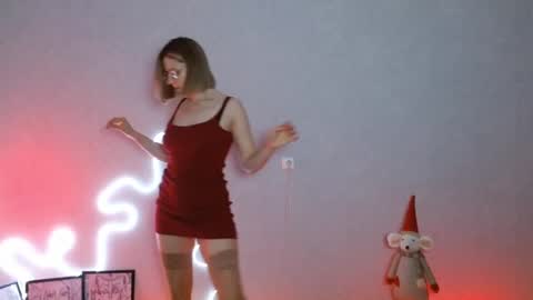 Snapshot of charming_beauty chatting on 01/07/25, 07:10 Michelle online show from 01/07/25, 07:10