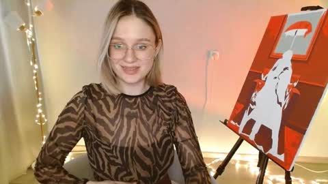 Snapshot of charming_beauty chatting on 02/11/25, 06:08 Michelle online show from 02/11/25, 06:08