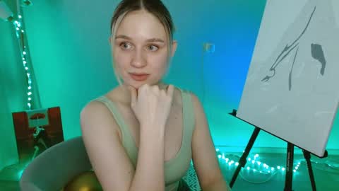 Snapshot of charming_beauty chatting on 02/17/25, 06:20 Michelle online show from 02/17/25, 06:20