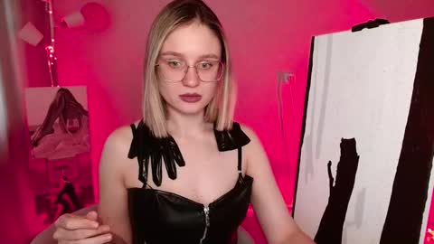 Snapshot of charming_beauty chatting on 03/03/25, 09:00 Michelle online show from 03/03/25, 09:00