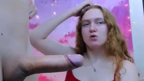 Snapshot of charming_berry_ chatting on 03/27/26, 08:37 Lisa online show from 03/27/26, 08:37