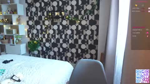 my fansly Charming daisy              My Wishlist  for new toys     online show from 02/04/26, 09:26