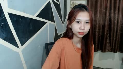 Snapshot of charming_lexi chatting on 10/31/25, 02:56 Charm online show from 10/31/25, 02:56