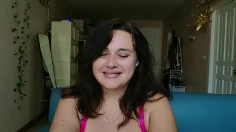 Snapshot of charming_sexuality chatting on 11/17/25, 04:07 insta online show from 11/17/25, 04:07