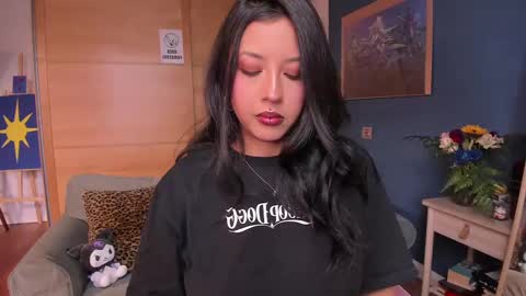 Victoria online show from 02/28/25, 02:20