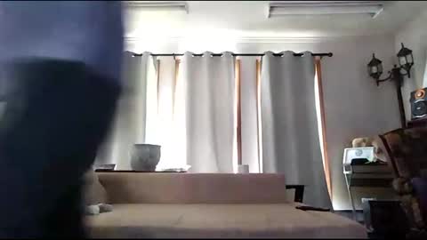 Snapshot of charmingatom chatting on 09/21/25, 03:02 charmingatom online show from 09/21/25, 03:02