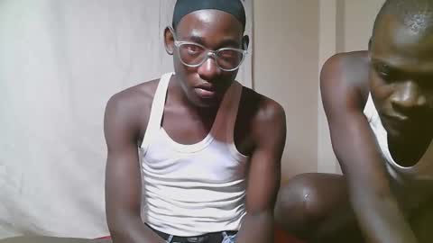 charmzboy online show from 11/07/25, 12:49