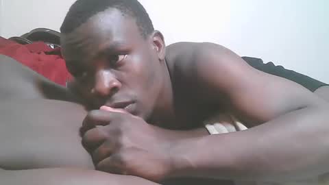 charmzboy online show from 12/04/25, 08:50