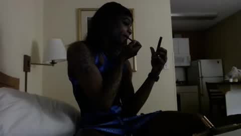 Snapshot of charr1barr chatting on 11/28/25, 10:18 Miss Chocolate online show from 11/28/25, 10:18