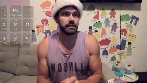 Snapshot of chasemason20 chatting on 12/23/25, 02:20 Onlyfans chasingfit Instagram the arguer Twitter chasingfitOF online show from 12/23/25, 02:20