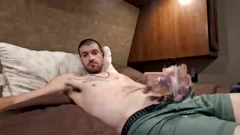 Snapshot of chaserandall1264 chatting on 10/21/25, 08:59 chaserandall1264 online show from 10/21/25, 08:59