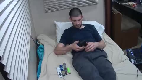 Snapshot of chaserandall1264 chatting on 04/13/26, 06:41 chaserandall1264 online show from 04/13/26, 06:41