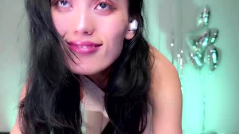 Snapshot of chasmic chatting on 12/11/24, 03:24 JASMINE usually going live about 2 am UTC online show from 12/11/24, 03:24