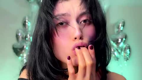 Snapshot of chasmic chatting on 12/12/24, 12:22 JASMINE usually going live about 2 am UTC online show from 12/12/24, 12:22