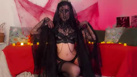 Snapshot of chasmic chatting on 10/26/25, 03:01 JASMINE usually going live about 2 am UTC online show from 10/26/25, 03:01