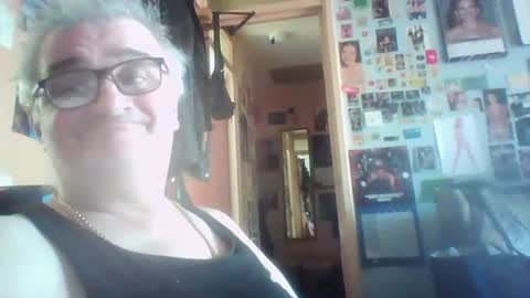 Snapshot of chatboxlee chatting on 07/14/26, 12:11 chatboxlee online show from 07/14/26, 12:11
