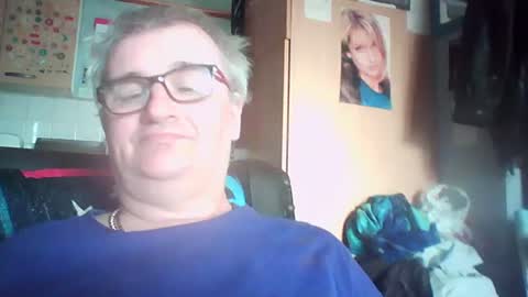 Snapshot of chatboxlee chatting on 07/15/26, 04:34 chatboxlee online show from 07/15/26, 04:34