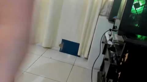 Snapshot of chatkatd chatting on 02/18/26, 02:02 Santiago online show from 02/18/26, 02:02