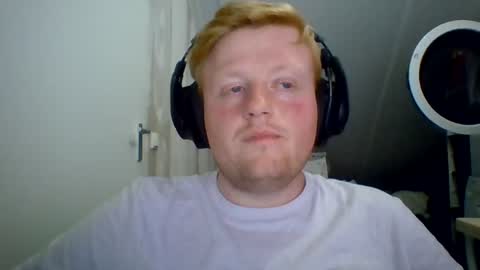 Snapshot of chattygingerboy chatting on 06/20/26, 10:56 Gingerboy online show from 06/20/26, 10:56