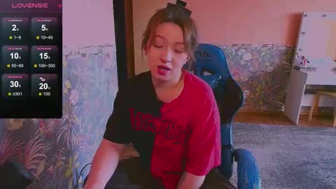 Snapshot of chatur_fun chatting on 09/24/25, 03:54 chatur_fun online show from 09/24/25, 03:54