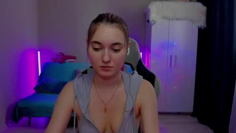 Betty online show from 03/06/25, 07:14