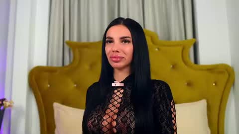 Snapshot of chaturbarbie_ chatting on 07/08/26, 05:28 Velma online show from 07/08/26, 05:28