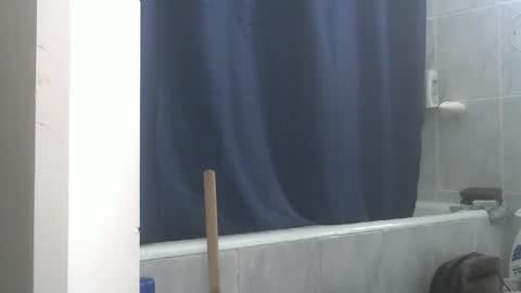 Snapshot of chaturbatordeluxe chatting on 11/16/25, 07:03 chaturbatordeluxe online show from 11/16/25, 07:03