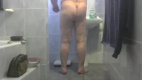 chaturbatordeluxe online show from 12/19/25, 03:35