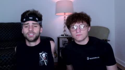 Snapshot of chaturcrash chatting on 05/27/26, 06:32 Crash Monroe online show from 05/27/26, 06:32