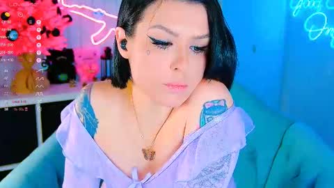 Snapshot of chaturkaterina chatting on 01/08/26, 01:08 Miss Harmony online show from 01/08/26, 01:08