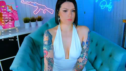 Snapshot of chaturkaterina chatting on 04/09/26, 02:44 Miss Harmony online show from 04/09/26, 02:44