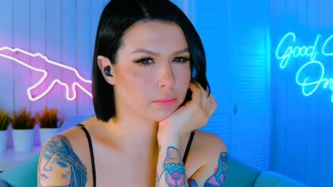 Snapshot of chaturkaterina chatting on 04/10/26, 10:58 Miss Harmony online show from 04/10/26, 10:58