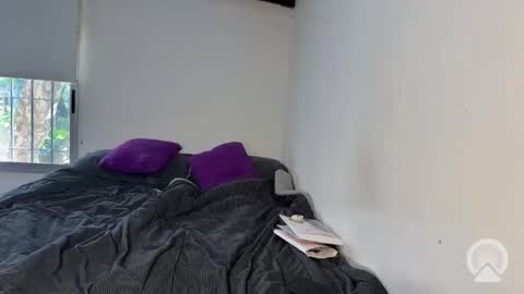 Snapshot of chavitaxxx chatting on 10/13/25, 08:20 chavitaxxx online show from 10/13/25, 08:20