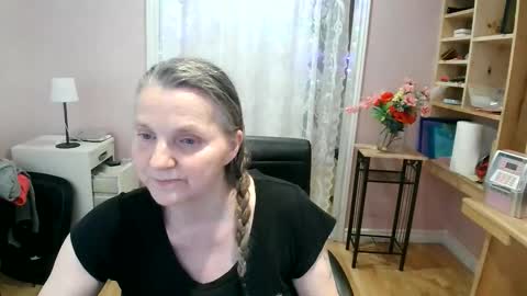 chealsiek online show from 05/15/26, 11:45