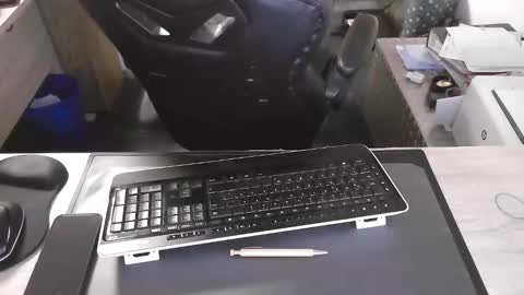 Snapshot of checkerson chatting on 03/09/26, 03:05 checkerson online show from 03/09/26, 03:05