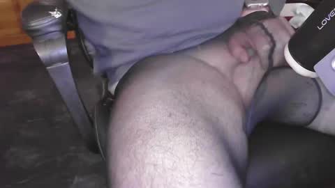 Snapshot of checkerson chatting on 03/23/26, 11:47 checkerson online show from 03/23/26, 11:47