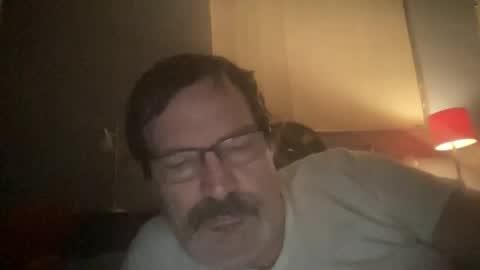 Snapshot of cheddarman chatting on 03/20/26, 09:58 eddie online show from 03/20/26, 09:58