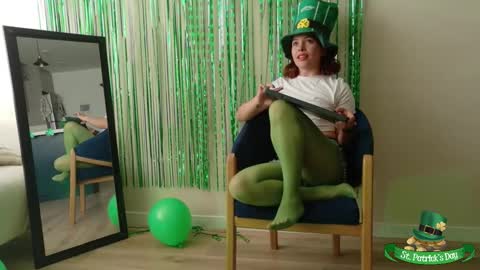 Snapshot of cheek_chic12 chatting on 03/20/26, 10:14 Regina Phalange online show from 03/20/26, 10:14