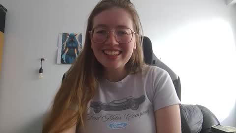 Snapshot of cheekynightowl chatting on 09/10/25, 03:45 CheekyNightOwl online show from 09/10/25, 03:45