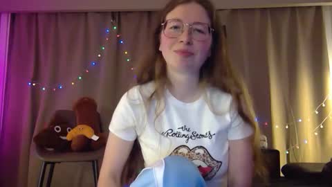 Snapshot of cheekynightowl chatting on 03/31/26, 10:32 CheekyNightOwl online show from 03/31/26, 10:32