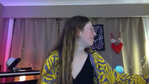 Snapshot of cheekynightowl chatting on 04/25/26, 12:46 CheekyNightOwl online show from 04/25/26, 12:46