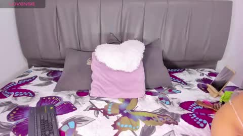 Cherlyn online show from 10/06/25, 04:15