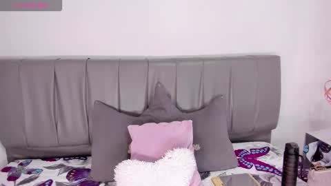 Cherlyn online show from 10/15/25, 06:41