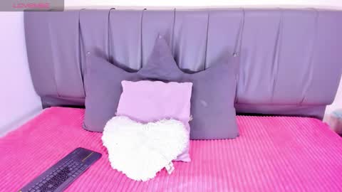 Cherlyn online show from 11/24/25, 03:56