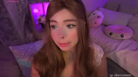 Snapshot of cheerrysweett chatting on 03/10/26, 02:16 Baby Cherry online show from 03/10/26, 02:16