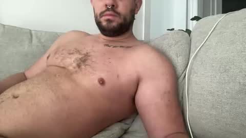 Snapshot of cheffy0 chatting on 02/16/25, 03:27 cheffy0 online show from 02/16/25, 03:27